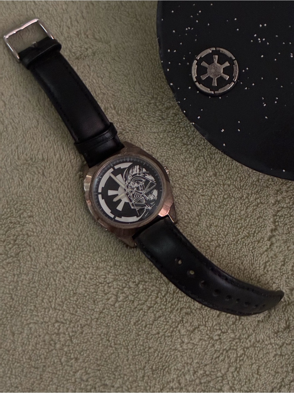 Star Wars watch pin Darth Vader Fossil Empire logo limited edition numbered COA